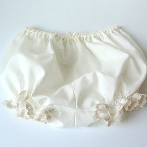 Baby bloomers, diaper cover, lace bloomers, baby diaper cover, ruffled lace bloomers, white bloomers, ivory bloomers. photo prop image 3