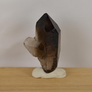 Stunning Smokey Quartz Specimen Chakra Meditation Raw Rough Crystal Point (MIN70)