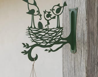Green Metal Hook with Nest Design: Hanger Bracket for Planter & Bird Feeder