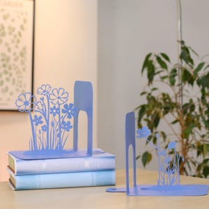 Metal Bookends Book Holders Unique Flowers Book Stoppers Home Office Library Decor Gift for Flowers Lover Reader Metal Book Holder