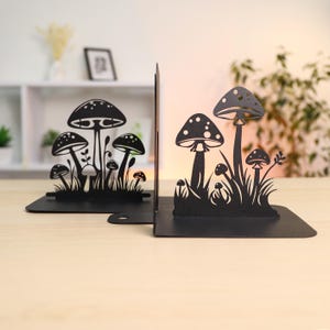 Book Ends Mushroom Metal Bookends Black Bookshelf Decor Unique Gift for Book Lovers Fantasy Home Library Organizer Book Stand Holder