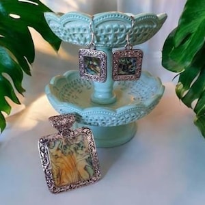 Embossed Silver Tone and Abalone Glass Pendant and Earring Set