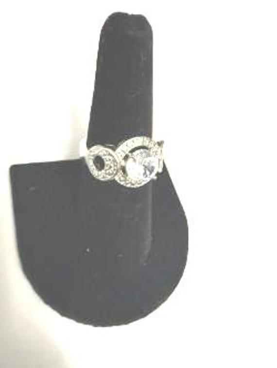 Statement Ring with central clear stone - Size 7 - image 2