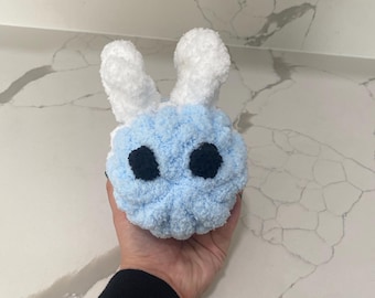 Chunky Hand-knit MINI Winter Bee Plushy