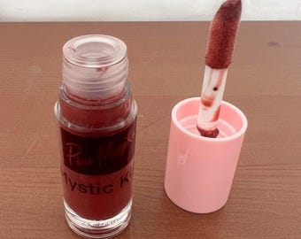 Natural Lip Gloss with Lip Plumper – Mystic Kiss – Moisturizing, High-Shine, Long-Lasting, Hydrating Gloss in Multiple Colors | Vegan