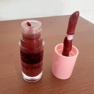 Natural Lip Gloss with Lip Plumper – Deep Merlot – Moisturizing, High-Shine, Long-Lasting, Hydrating Gloss in Multiple Colors | Vegan