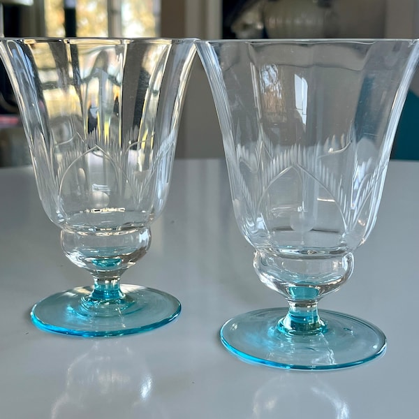 Vintage | Crystal Water Goblets | Etched Parfait Glasses | Cocktail Glasses | Set of 2 | Antique Glassware | Champagne Cocktails | Bar Cart
