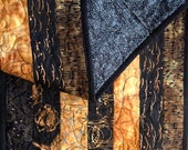 City Evening Chic Table Runner Quilted Kitchen Chic Coffeehouse Cafe Bistro