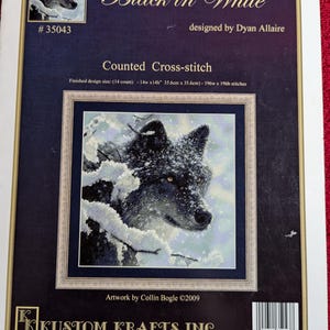 Lot of 4: Kustom Krafts Inc Cross Stitch Books