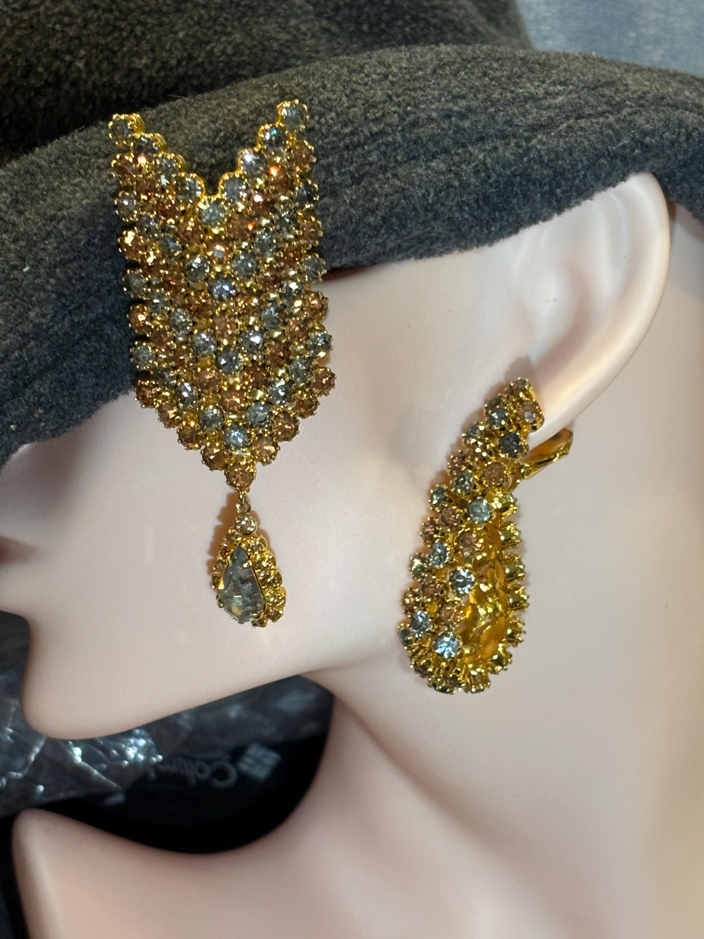 Vintage Kramer Pin/earring Set of Pale Blue and Golden Color ...