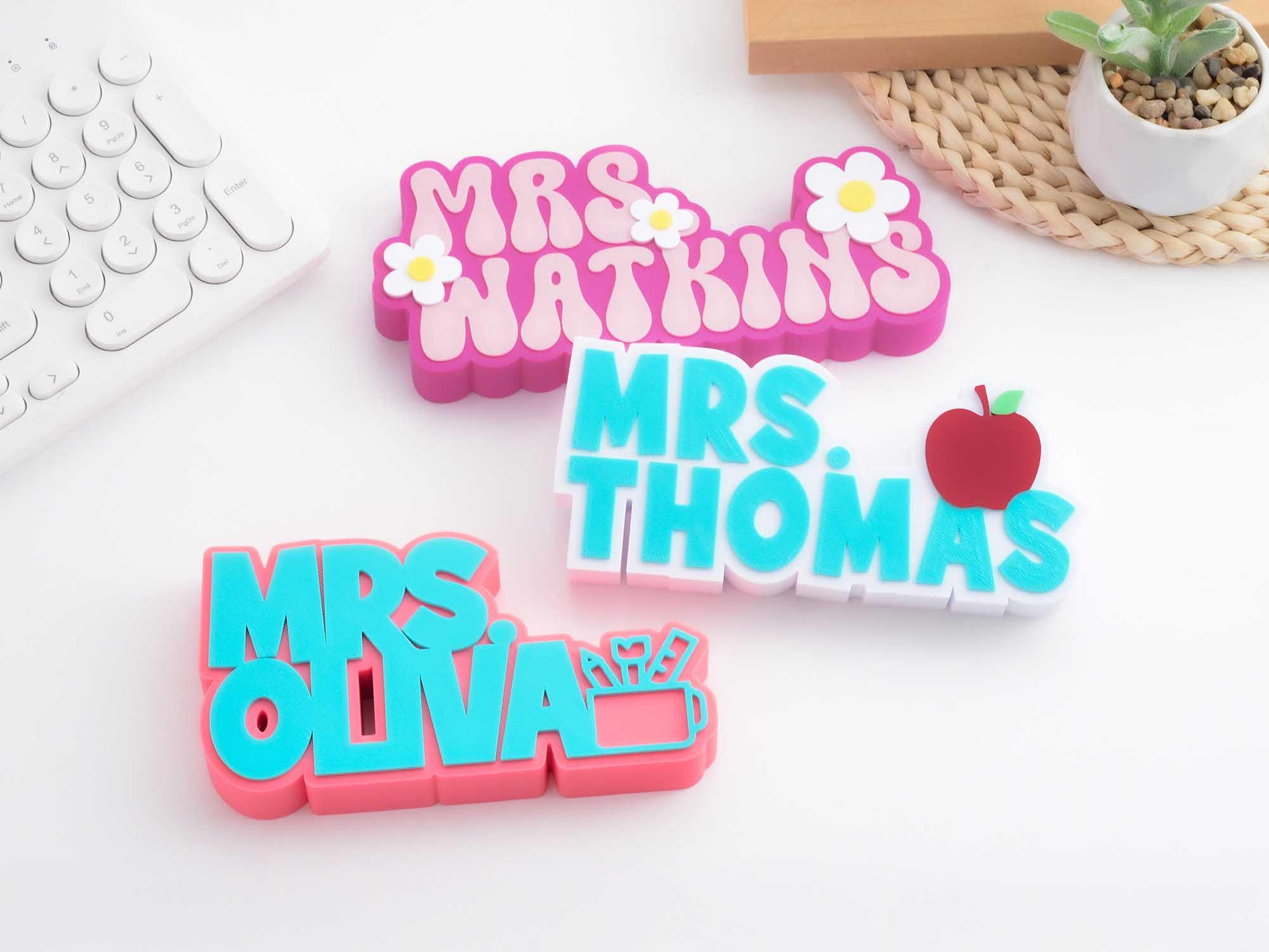 Placa con nombre de maestro personalizada - Regalo de maestro personalizado - Decoración de escritorio de maestro - Placa con nombre elegante - Regalo de guardería - Regalo de maestro personalizado