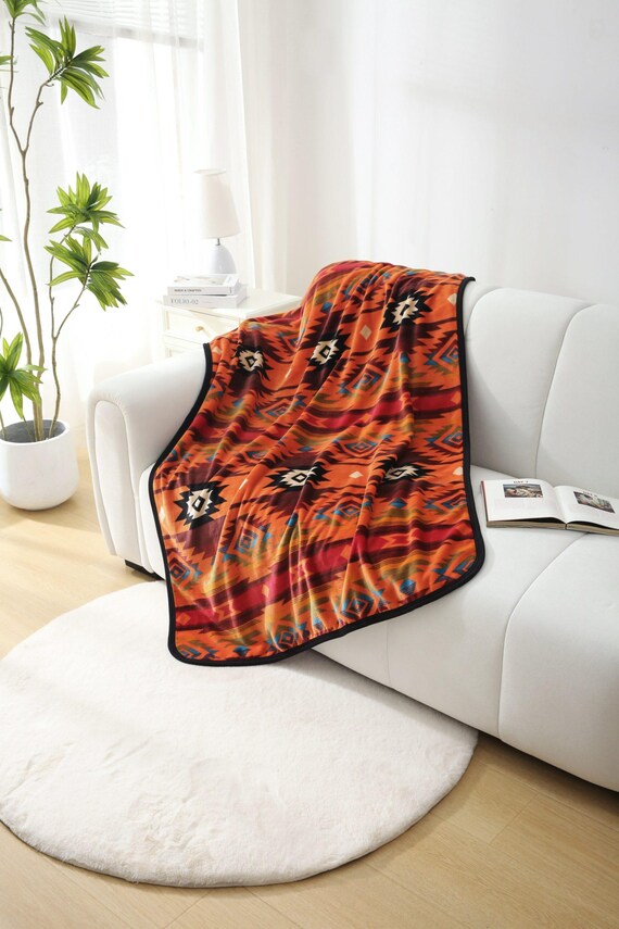 Aztec Geometric Fleece Blanket: Plush Kids Throw, Winter Warmth
