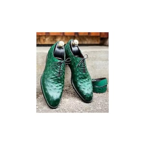 Handgemaakte groene leren oxford schoenen met struisvogeltextuur op maat gemaakt