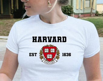 Custom College Baby Tee – Personalized University Shirt, Preppy School Name Crop Top, Varsity Aesthetic Tee, Sorority Style Graduation Top