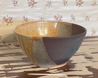Pottery Bowl, Free Shipping to Canada and USA