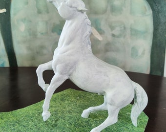 Vintage Breyer I paint YOUR horse on these white models great gift great remembrance of your LOVED horse