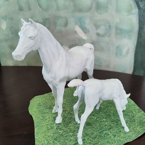 I paint YOUR horse on these white models great remembrance of your LOVED horse onto blank vintage Breyer horse models see all photos