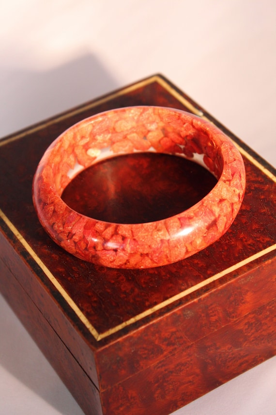 Bangle Bracelet Acrylic and Coral Color Chips in Resin With Burl