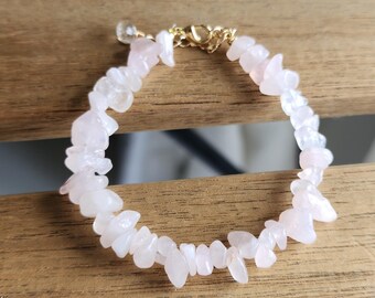 Natural Rose Quartz Chip Bracelet – Healing Crystal Jewelry for Love & Emotional Healing