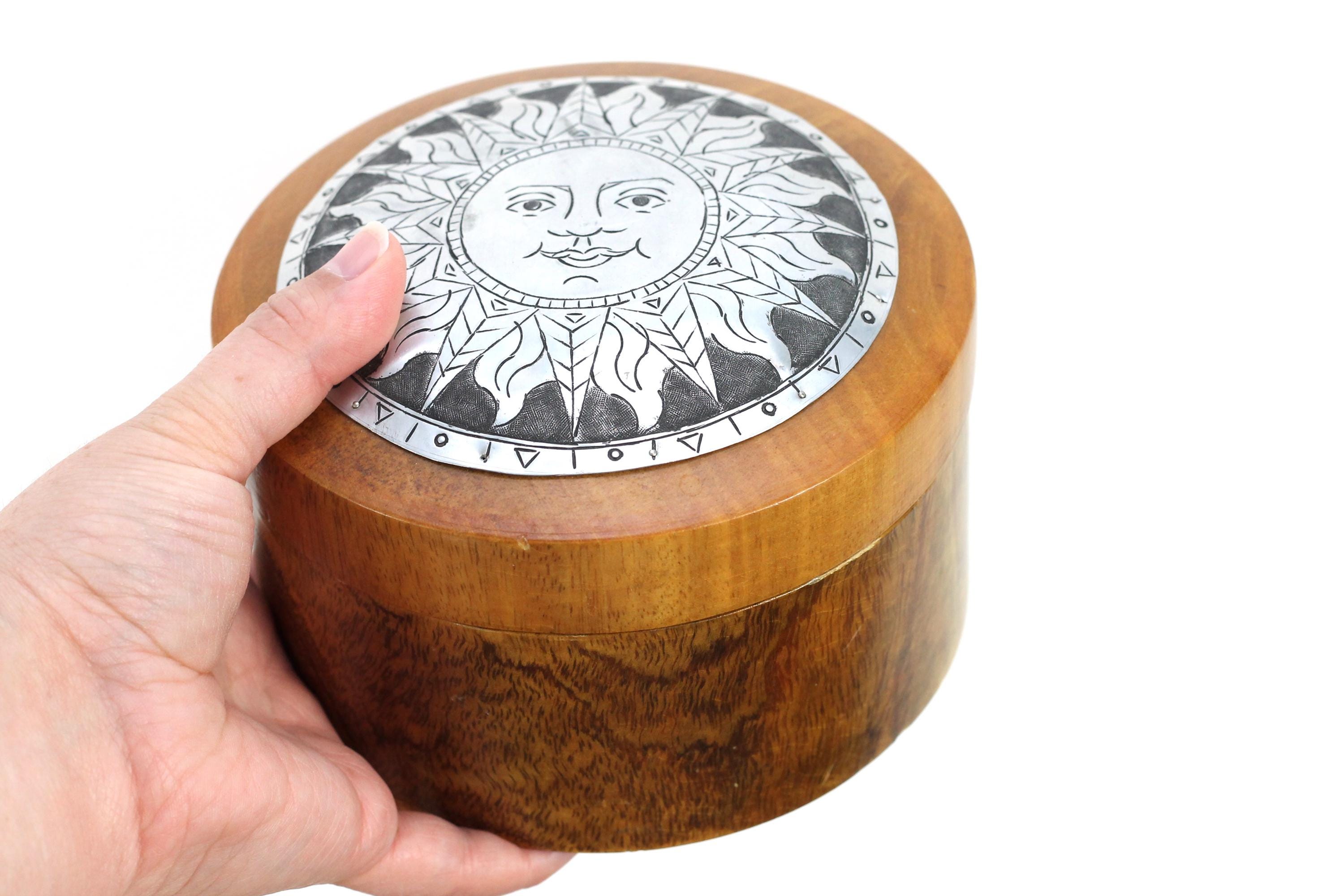 1990's〜2000's　アメリカ製ヴィンテージ　満月　山　ジュエリーボックス 1990s Celestial Box - Etsy