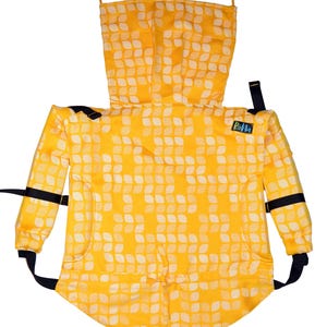 Onbuhimo, Conversão de envoltório para porta-bebês ajustável Yaro Petals Duo Amarelo Branco Seacell, para bebês e crianças pequenas, mochila