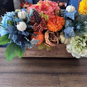Autumn Farmhouse Planter Box Arrangement, Rustic decor for Home or Garden, Perfect fall gift for housewarming or Thanksgiving.