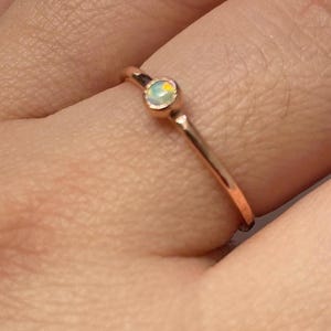 aXo solid Copper Ring solitaire : 3mm White Opal Stacking Ring