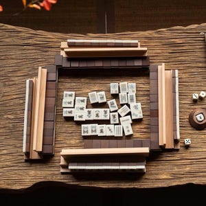 Juego de Mahjong Premium – Mahjong chino de madera con fichas de comodín, juego clásico de Pung Chow, juego de viaje de lujo, regalo único imagen 5
