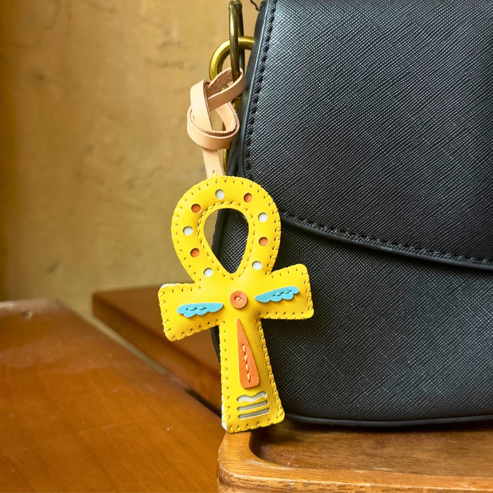 Mpf Keychain Eye of Horus Leather Bag Charm – Lucky Keychain ,clover Ankh Purse ...