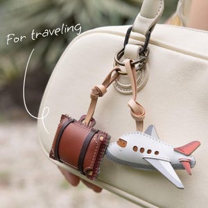 PLANE resväskeberlocker och bagagenyckelringar, läderaccessoarer, present till resenärer, söt handväskaberlock för honom och henne