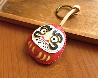 DARUMA Leather Bag Charm – Lucky Ying Yang Keychain ,Clover Ankh Purse Charm, FORTUNE  Accessories, Unique Gift for Him Her Kids Mother Dad
