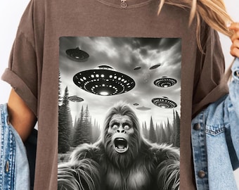 Bigfoot UFO Invasion T-Shirt - Funny Alien and Sasquatch Graphic Tee - Cryptid and UFO Lover Gift for Men and Women