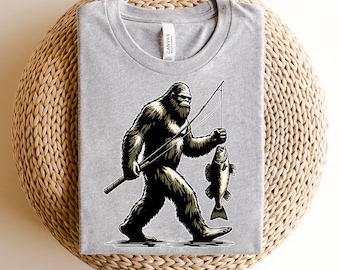 Bigfoot Fishing Shirt – Funny Sasquatch Fishing Tee – Yeti Fisherman T-Shirt – Cryptid Outdoor Shirt – Bass Fishing Gift for Men