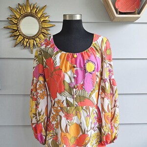 Retro 60&#39;s Springtime Groovy Dress/Vintage Hawaiian Dress/Maxi Dress M/L