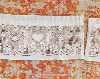 Vintage 80s Farmhouse Curtains Lace Heart Country Valance