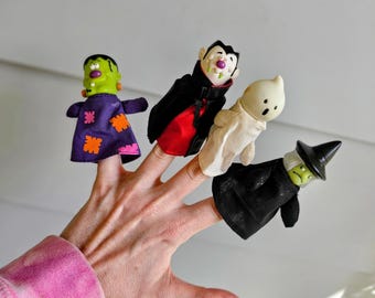 Zestaw kukiełek na palce na Halloween z lat 90. Czarownica Dracula Frankenstein Duch