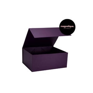 Damson Purple Magnetique Luxe Gift Box Personalizowane pudełko świąteczne na stylowe prezenty | Urodziny Śluby Panny młode magnetiqueldn