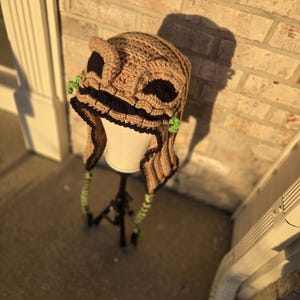 Chaperon en toile de jute