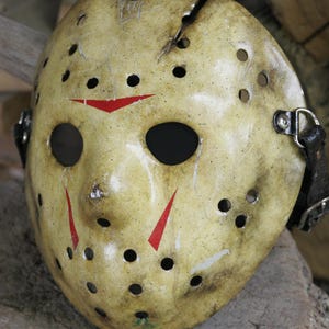 Manhattan Mask Custom Replica