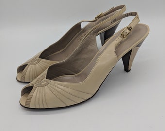 1980’s Bruno Magli Beige Leather Pumps sz 8