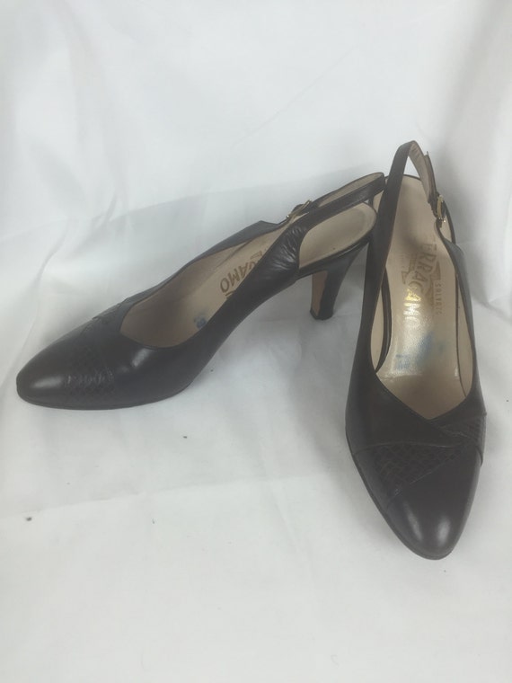 1970's Salvatore Ferragamo Leather Slingback Pumps