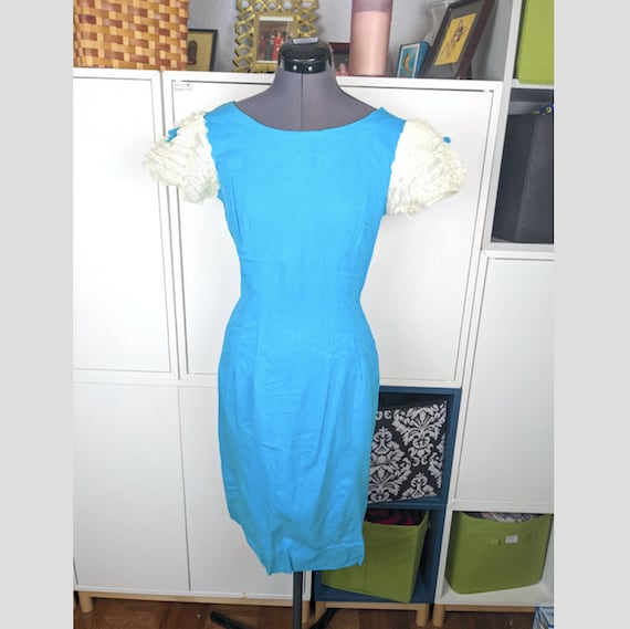 1950's Ruffle Sleeve Dress sz S - image 1