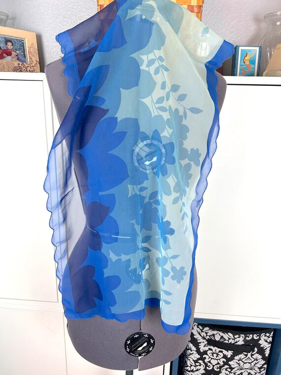 1970's Blue Floral Sheer Scalloped Scarf - image 3