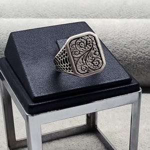 Floral Sterling Silver Men&#39;s Ring: Handmade Turkish Style