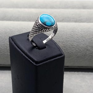 Silver Turquoise Ring , Minimal Turquoise Ring , Turquoise Signet Ring , Classic Round Turquoise Ring , Natural Gemstone Ring , 925 Silver