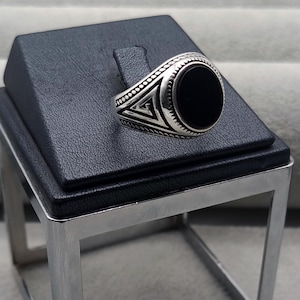 Men&#39;s Black Onyx Ring, Wedding Ring for Men, Round Onyx Ring, Minimalist Ring, 925 Sterling Silver Ring, Gift for Men