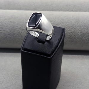 Men Black Onyx Signet Ring , Wedding Ring For Men , Square Onyx Ring , Minimalist Signet Ring , 925k Sterling Silver Ring , Gift For Him