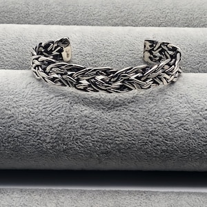 Adjustable Men Silver Cuff Bracelet , Heavy Men Bangle , Silver Embroidered Bracelet , Adjustable Bracelet , Mens Silver Handmade Bangle
