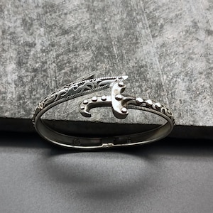Handgefertigtes 925 Sterling Silber Wikinger Schwert Armband | Einzigartiger Männerschmuck | Verstellbares Silberarmband für den täglichen Gebrauch | Geschenk für Männer