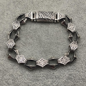 Men&#39;s Gothic 925 Sterling Silver Chain Bracelet, Oxidized Silver Link